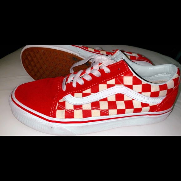 red checkered vans ✰ - Picture 4 of 7